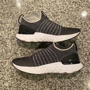 Women's Nike React Phantom Run Flyknit 2 Running Shoes Black Size 11